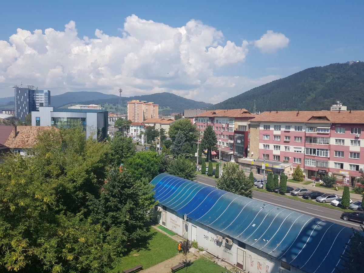 Studio Central Piatra Neamţ Exteriör bild